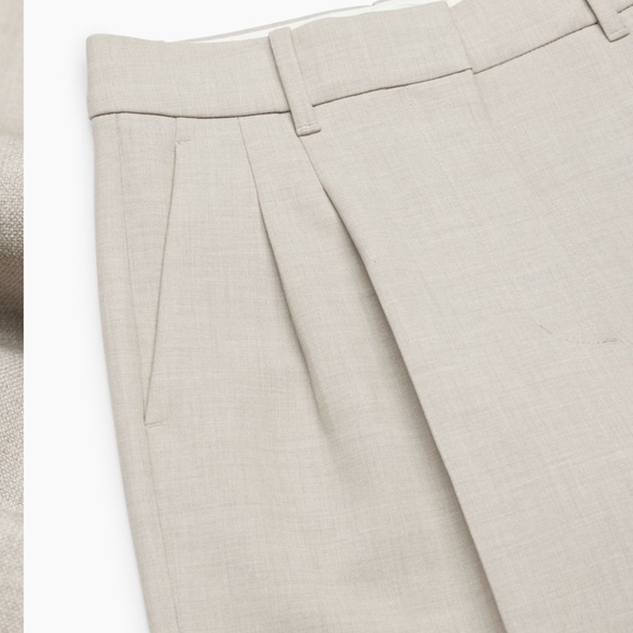 Aritzia- Effortless Pant-Heather Ashen-6 - Picture 3 of 4